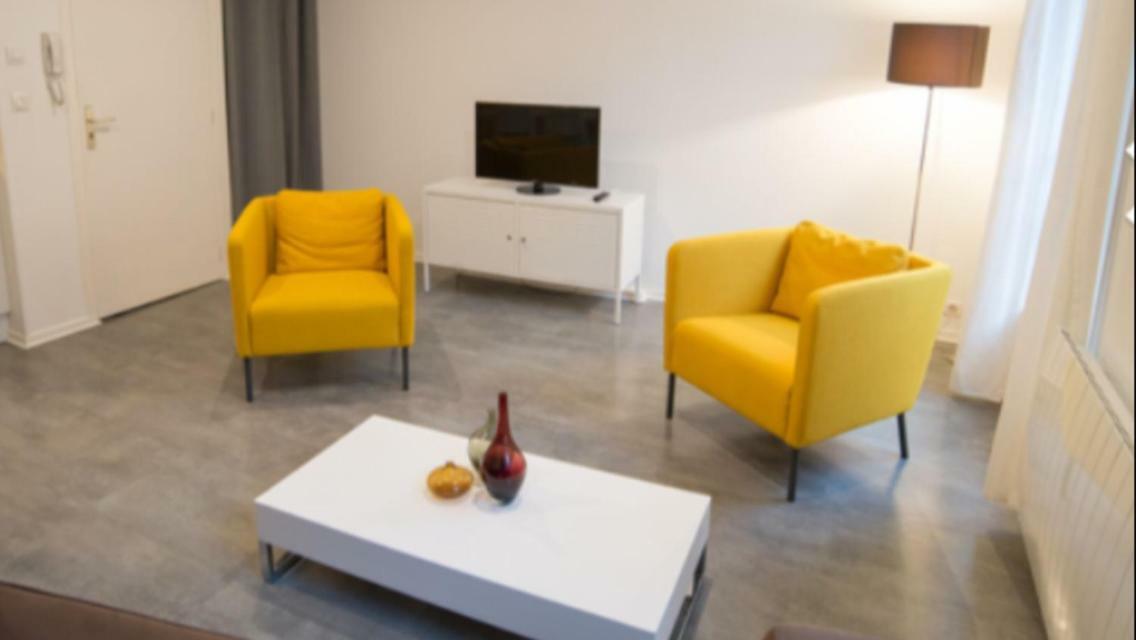 Bel Appartement Au Coeur Du Centre Historique Μπουρζ Εξωτερικό φωτογραφία